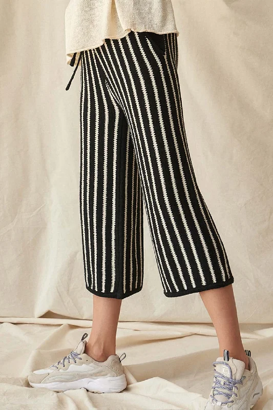 Black & Cream